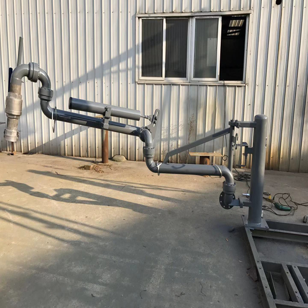 新疆昌吉液氨鶴管待發(fā)